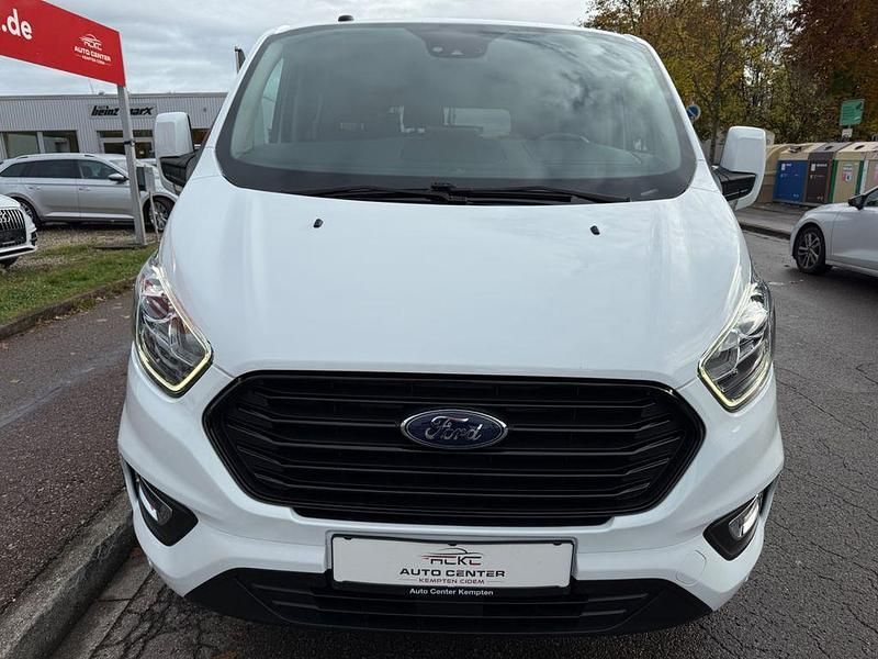 Gebraucht Ford Tourneo Trend 131 PS (96 kW) 2018 Weiß Kombi