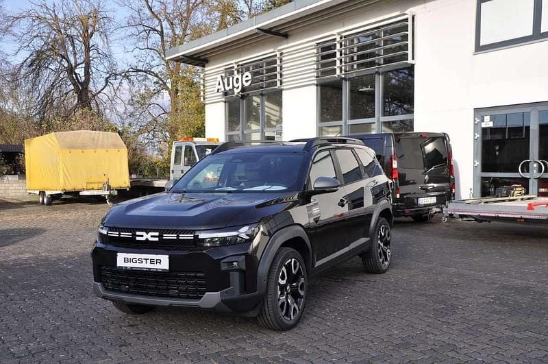 Perlmuttschwarz metallic Neu 2025 Dacia Bigster Journey SUV | 31.389 € (Etwas zu teuer) - Bild 1/4