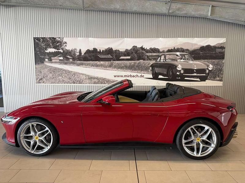 Gebraucht Ferrari Roma 620 PS (456 kW) 2025 Rosso mugello Cabrio