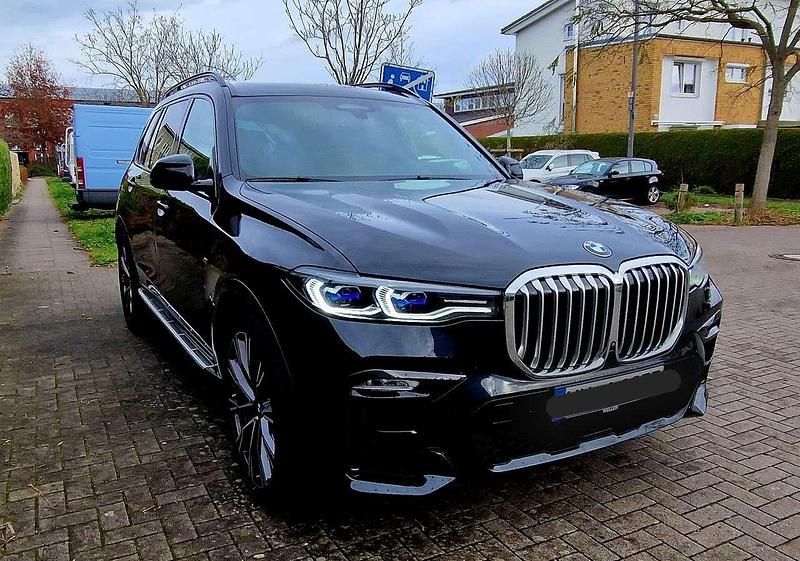 Gebraucht BMW X7 265 PS (194 kW) 2021 Schwarz SUV