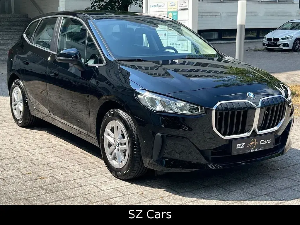 Gebraucht BMW 216 Active Tourer 122 PS (89 kW) 2023 Schwarz Van / Kleinbus