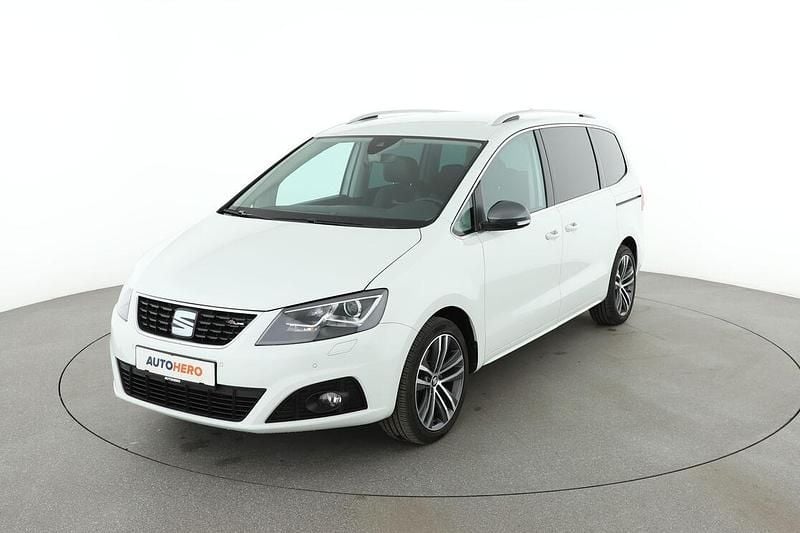 Weiß Gebraucht 2021 Seat Alhambra FR-Line Van / Kleinbus | 31.120 € (Fairer Preis) - Bild 1/3