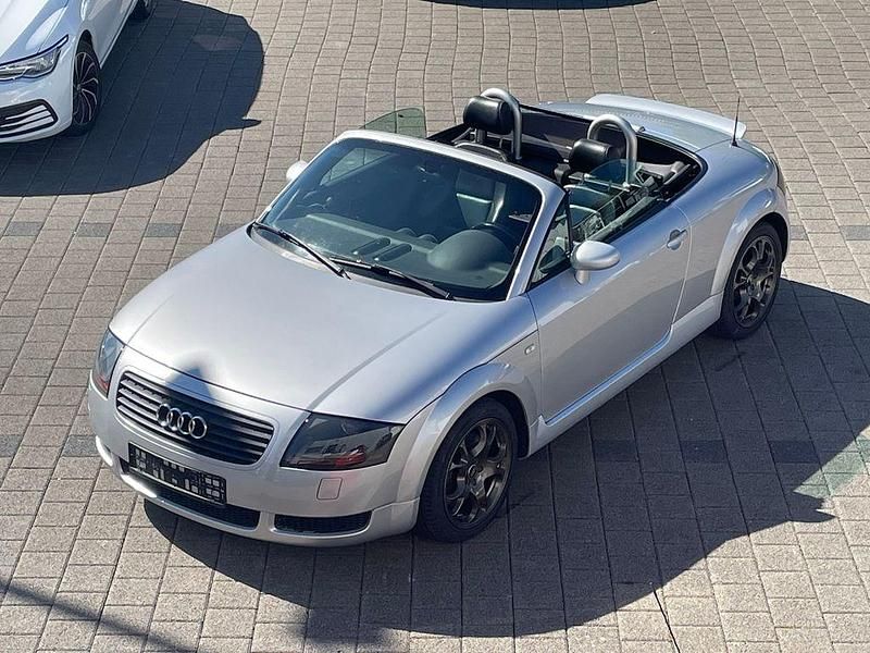 Silber Gebraucht 2002 Audi TT Roadster Sport Cabrio | 4.490 € (Superpreis) - Bild 1/4