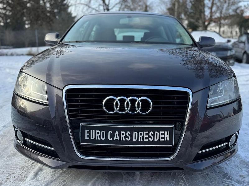 Gebraucht Audi A3 Ambition 125 PS (91 kW) 2011 Grau Kleinwagen