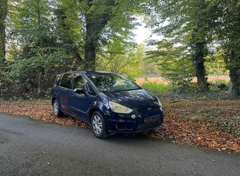 Blau Gebraucht 2009 Ford S-MAX Trend Van / Kleinbus | 3.500 € (Guter Preis) - Bild 1/4