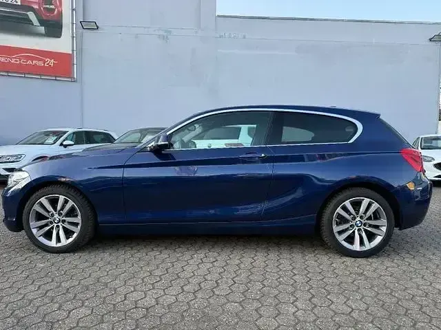 Gebraucht BMW 118 Advantage 143 PS (105 kW) 2019 Blau Kleinwagen