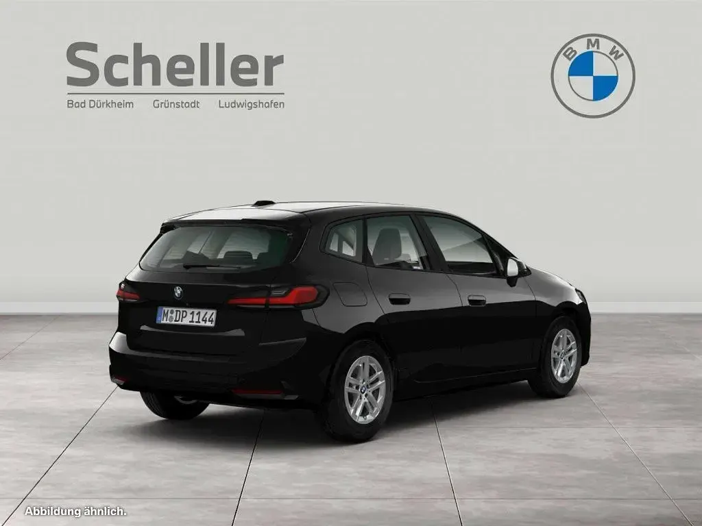 Gebraucht BMW 220 170 PS (125 kW) 2023 Schwarz uni Coupé