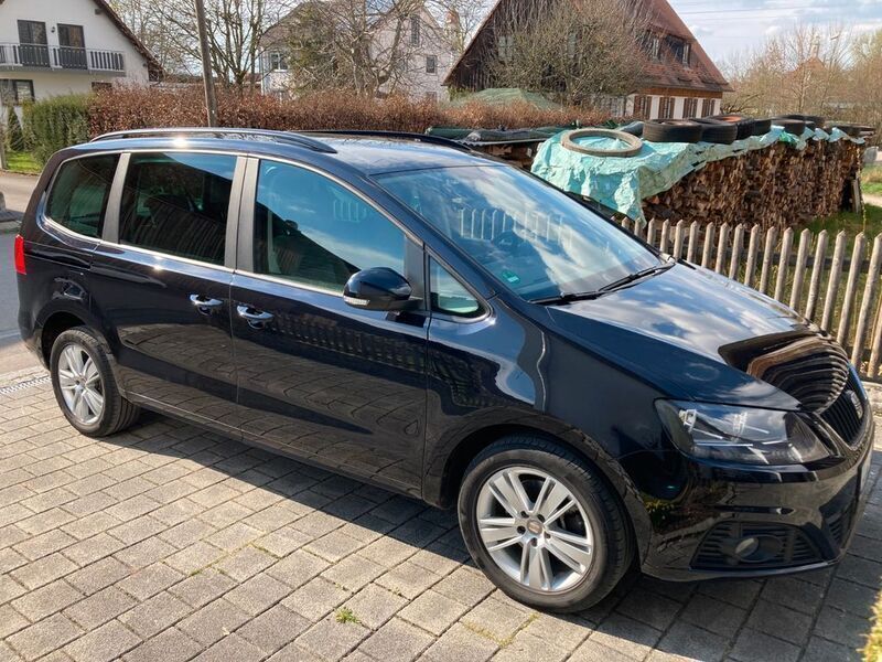 Schwarz Gebraucht 2014 Seat Alhambra Ecomotive Van / Kleinbus | 12.900 € (Fairer Preis) - Bild 1/4