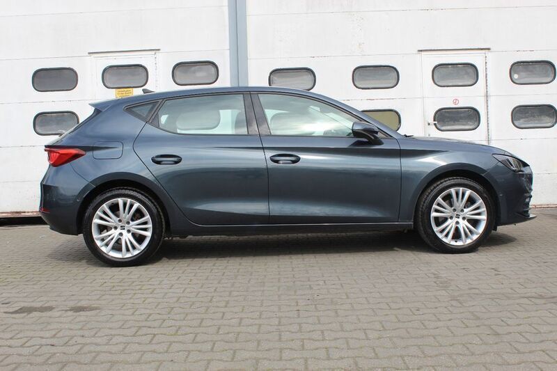 Gebraucht Seat Leon Style 131 PS (96 kW) 2020 "magnetic tech" Limousine