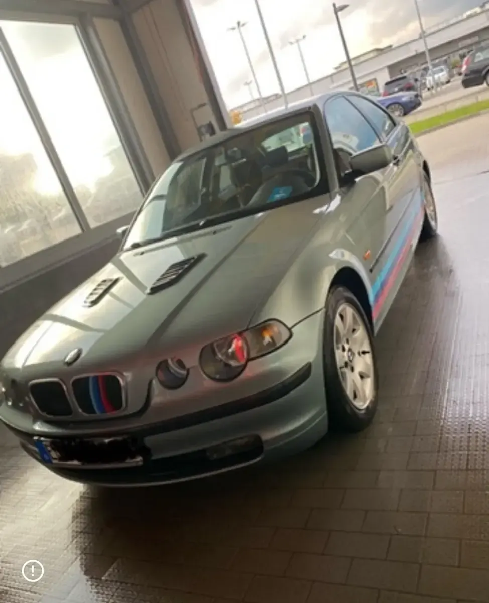 Gebraucht BMW 316 120 PS (88 kW) 2002 Grün Kleinwagen