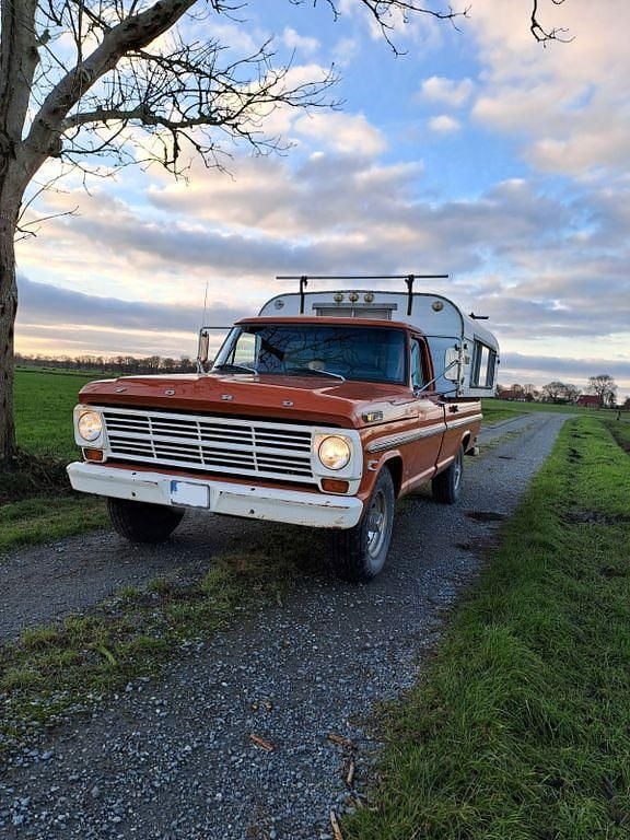 Gebraucht Ford F250 200 PS (147 kW) 1969 Orange Pickup