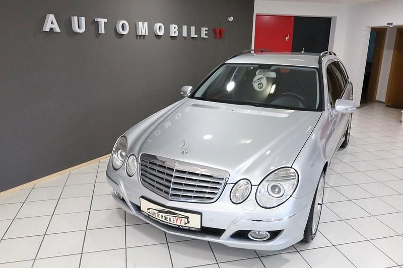 Silber Gebraucht 2007 Mercedes E200 Elegance Kombi | 6.999 € (Fairer Preis) - Bild 1/4