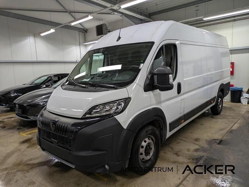 Gebraucht Peugeot Boxer 140 PS (102 kW) 2024 Weiss Van