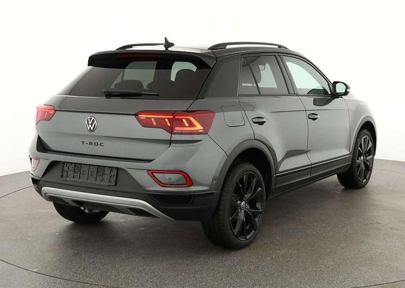 Neu VW T-Roc Style 150 PS (110 kW) 2025 Indium grau metallic/ da... SUV