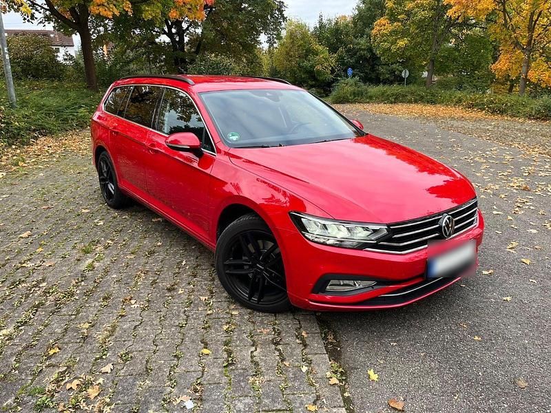 Gebraucht VW Passat Business 122 PS (89 kW) 2021 Rot Limousine