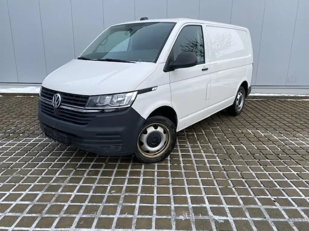 Gebraucht VW T6.1 150 PS (110 kW) 2020 Candy weiß Van