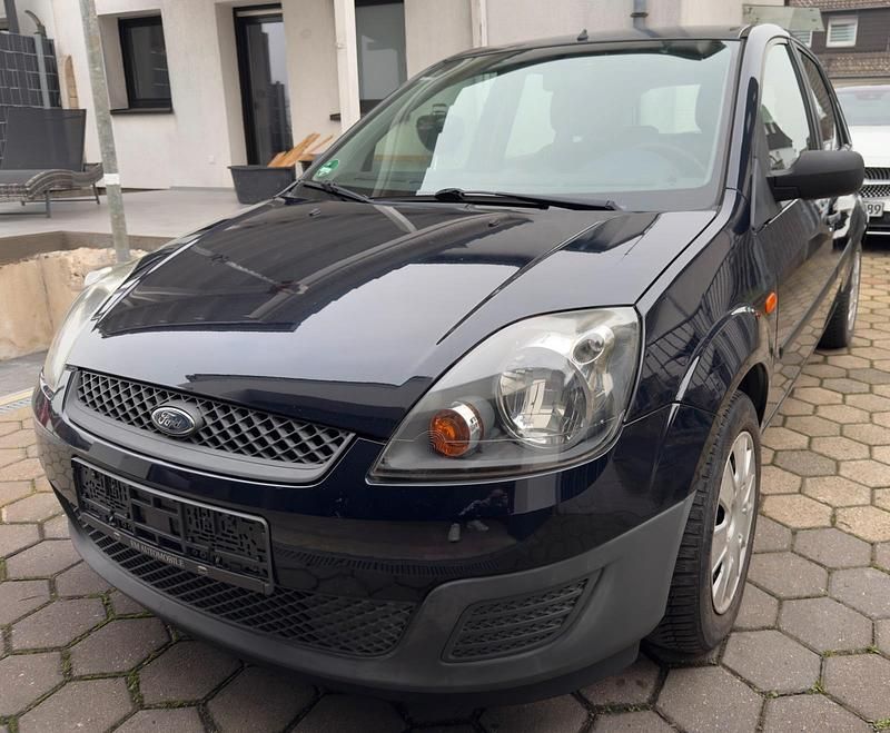 Blau Gebraucht 2006 Ford Fiesta Kleinwagen | 1.100 € (Guter Preis) - Bild 1/4