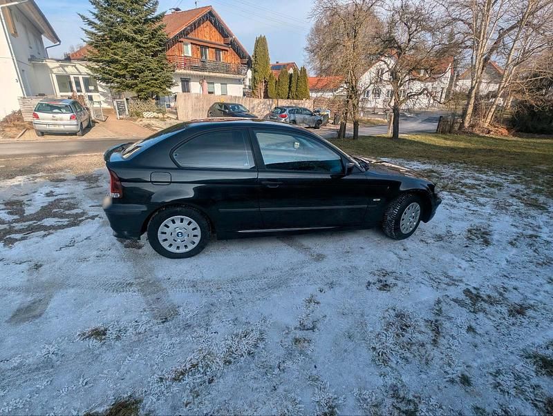 Gebraucht BMW 316 Compact 118 PS (86 kW) 2004 Schwarz Kleinwagen