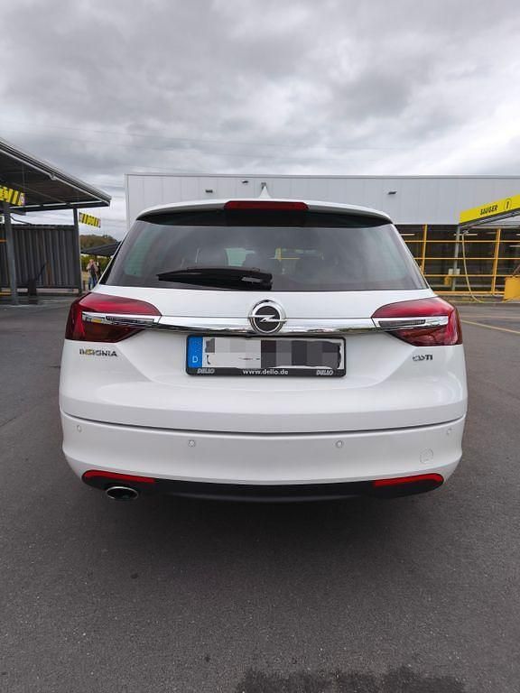 Gebraucht Opel Insignia Innovation 170 PS (125 kW) 2017 Weiß Kombi