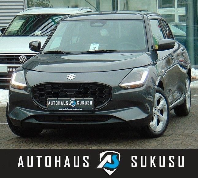 Grau Gebraucht 2025 Suzuki Swift Comfort Kleinwagen | 14.999 € (Guter Preis) - Bild 1/4