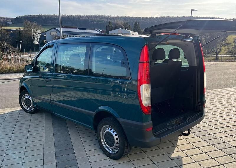 Gebraucht Mercedes Vito 136 PS (100 kW) 2012 Grün Van