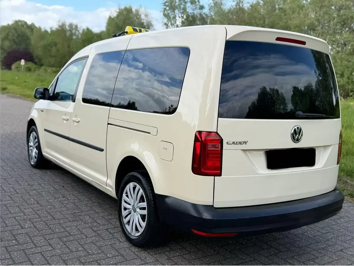 Gebraucht VW Caddy Maxi 102 PS (75 kW) 2019 Gelb Van / Kleinbus