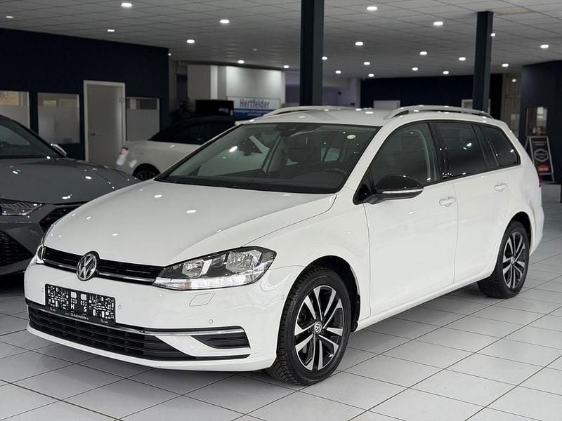 Weiß Gebraucht 2020 VW Golf VII IQ Drive Kombi | 13.990 € (Superpreis) - Bild 1/4