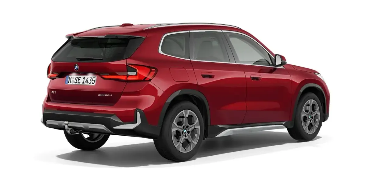 Gebraucht BMW X1 Comfort Edition 163 PS (119 kW) 2025 Rot SUV