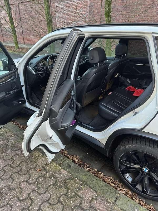 Gebraucht BMW X5 258 PS (189 kW) 2014 Weiß SUV