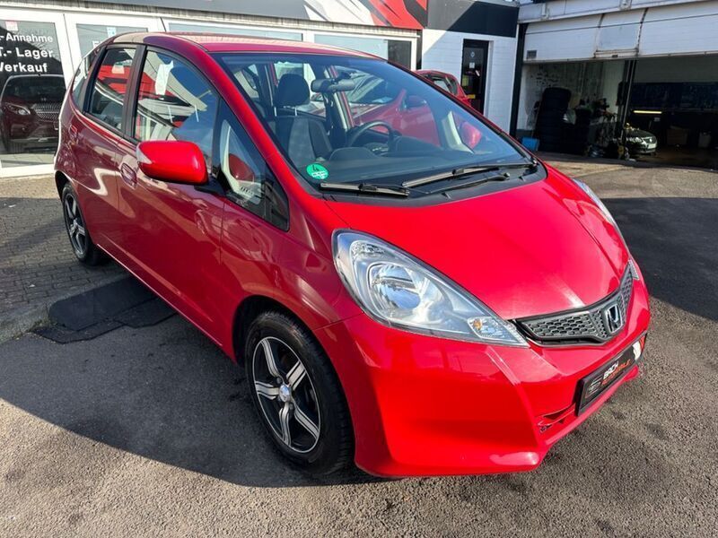 Rot Gebraucht 2012 Honda Jazz Trend Kleinwagen | 7.490 € (Fairer Preis) - Bild 1/4
