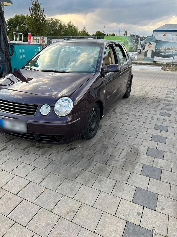 Gebraucht VW Polo 101 PS (74 kW) 2003 Violet Kleinwagen