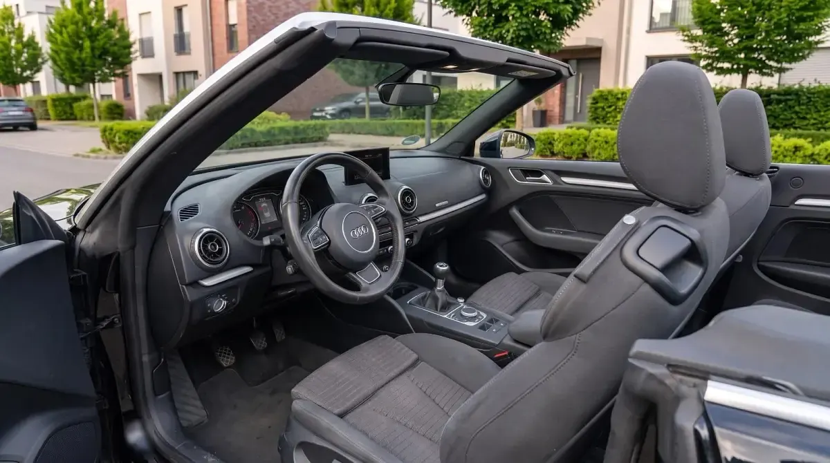 Gebraucht Audi A3 Cabriolet 116 PS (85 kW) 2016 Schwarz Cabrio
