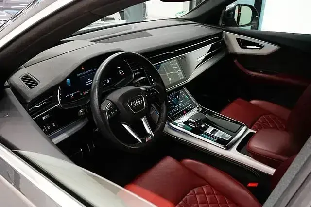Gebraucht Audi SQ8 Sport 510 PS (375 kW) 2019 Grau SUV