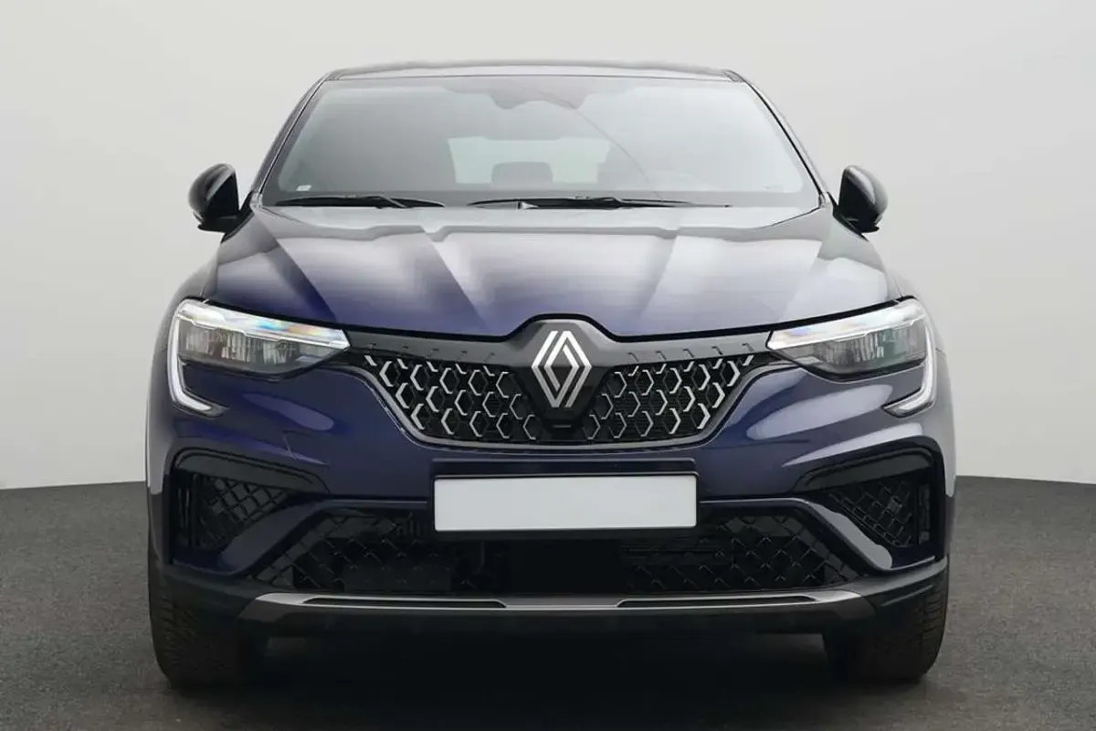 Nouvelle Renault Arkana Techno 140 ch (102 kW) 2026 Bleue SUV