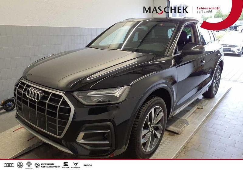 Mythosschwarz metallic Gebraucht 2022 Audi Q5 Sport SUV | 37.240 € (Fairer Preis) - Bild 1/4