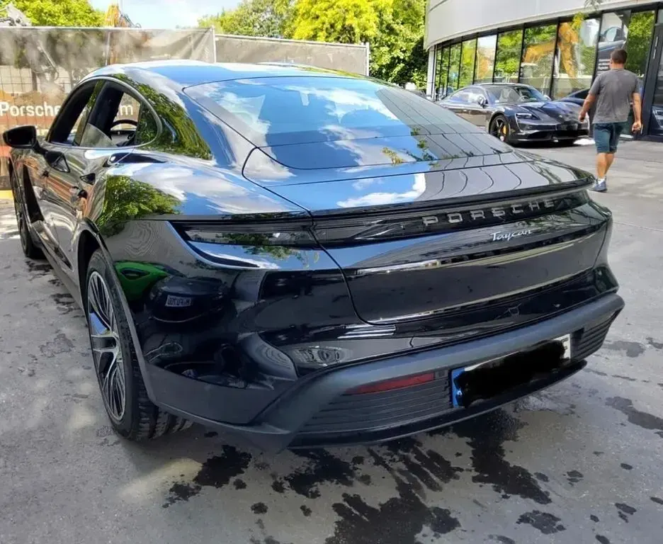 Gebraucht Porsche Taycan Performance Package 350 kW (476 PS) 2021 Schwarz Limousine