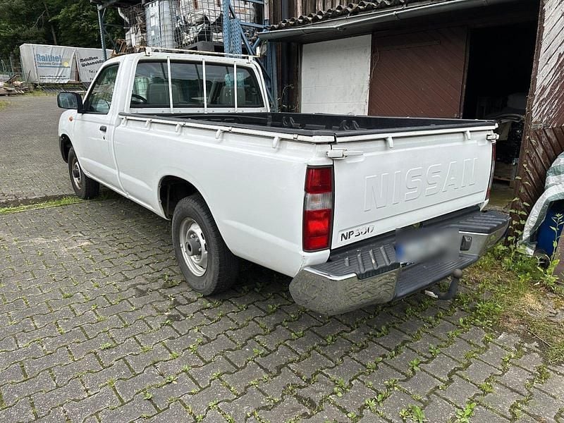 Gebraucht Nissan Navara 133 PS (97 kW) 2012 Abholung