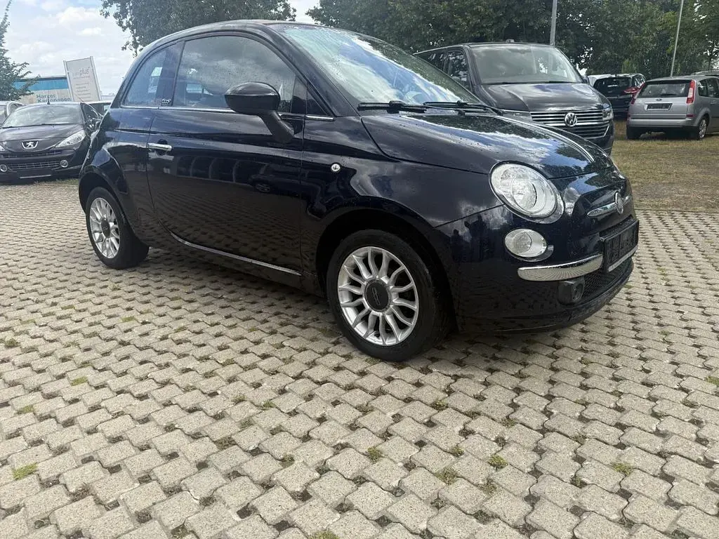 Gebraucht Fiat 500 Lounge 69 PS (50 kW) 2010 Blau Kleinwagen