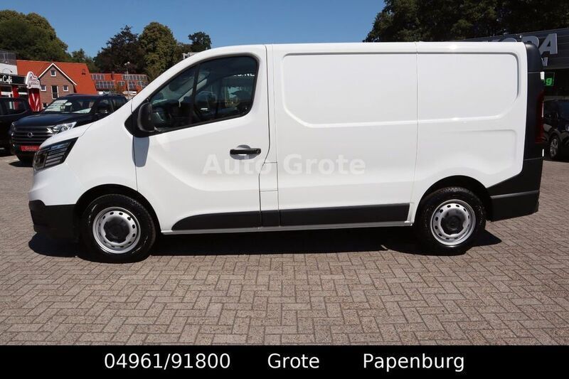 Gebraucht Renault Trafic 131 PS (96 kW) 2022 Weiß Van / Kleinbus