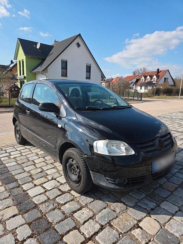 Usata VW Fox 54 CV (39 kW) 2008 Nero Utilitaria