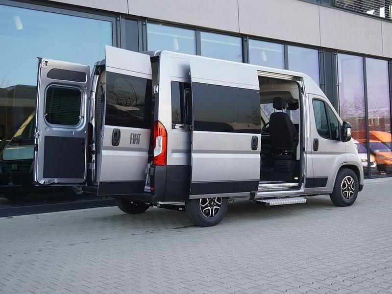 Neu Fiat Ducato 179 PS (131 kW) 2025 Silber Van