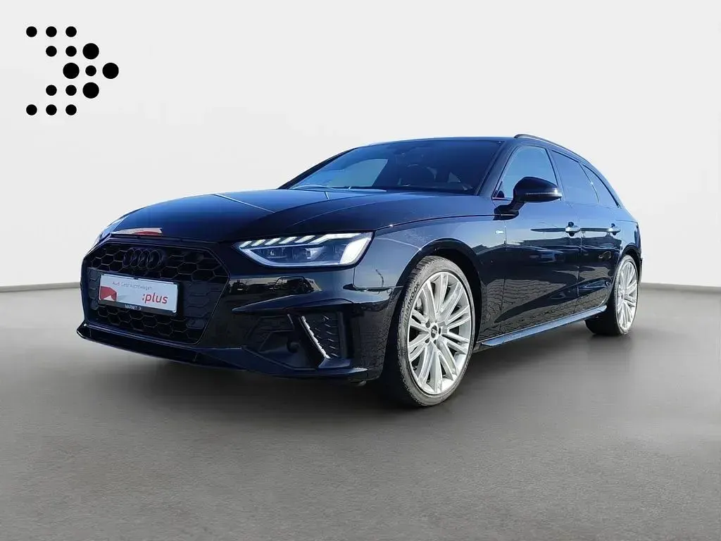 Second-hand Audi A4 Competition 163 CP (119 kW) 2022 Negru Break