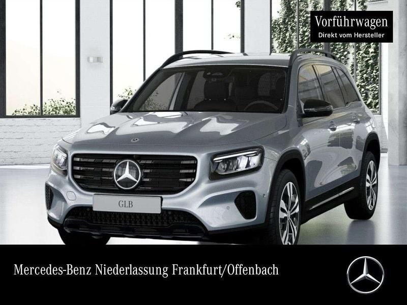 Nachtschwarz Gebraucht 2025 Mercedes GLB200 Progressive SUV | 45.200 € (Etwas zu teuer) - Bild 1/4