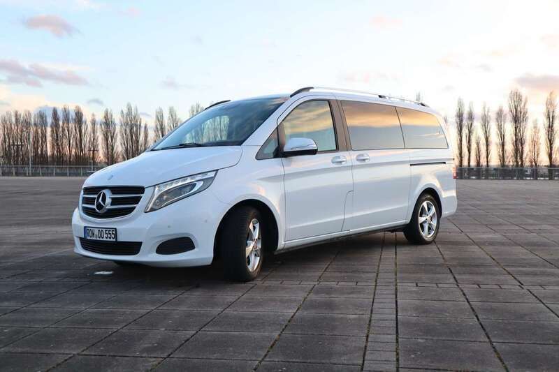 Gebraucht 2014 Mercedes V220 Edition Van / Kleinbus | 27.000 € (Guter Preis) - Bild 1/4