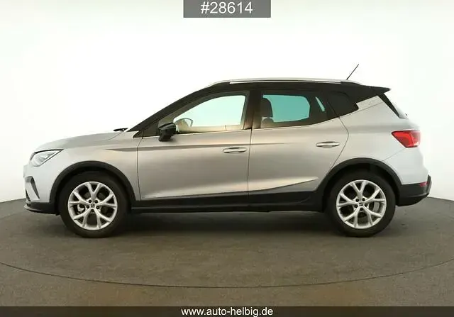 Gebraucht Seat Arona FR 95 PS (69 kW) 2023 Urban silber SUV