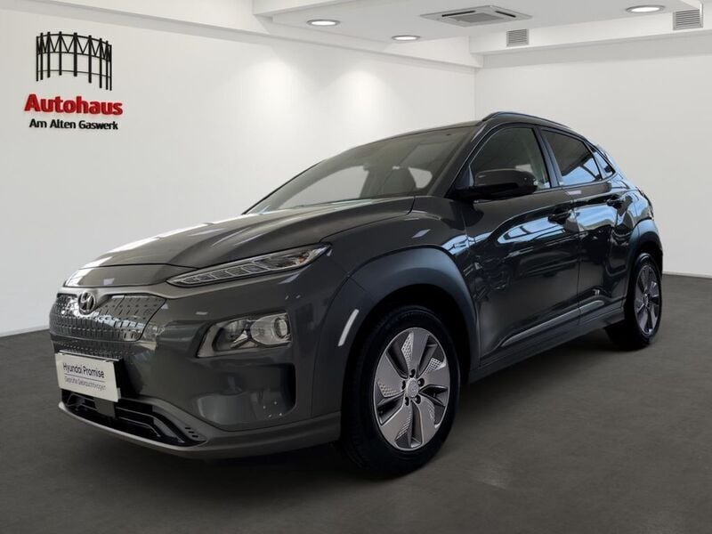 Grau Gebraucht 2020 Hyundai Kona Advantage SUV | 17.445 € (Fairer Preis) - Bild 1/4