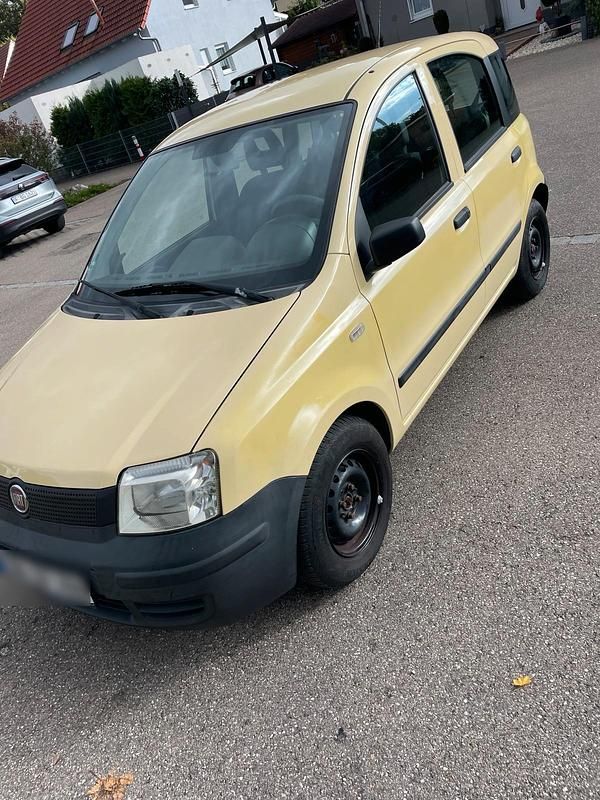 Gelb Gebraucht 2009 Fiat Panda Kleinwagen | 2.500 € (Fairer Preis) - Bild 1/4
