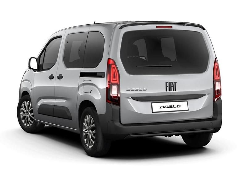 Neu Fiat Doblò 131 PS (96 kW) 2025 Maestro grau metallic maestro grau metallic Van / Kleinbus