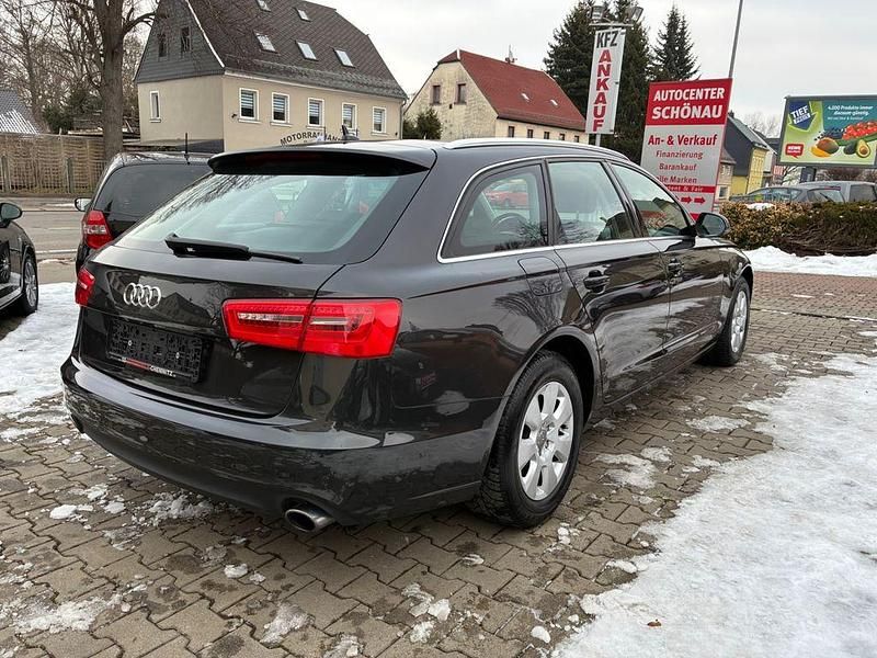 Gebraucht Audi A6 Comfort 204 PS (150 kW) 2011 Grau Kombi