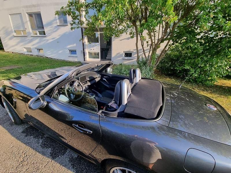Gebraucht Fiat 124 Spider 140 PS (102 kW) 2016 Grau Cabrio